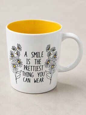 Fisher Home Products Daisy Coffee Mug "A Smile Is The Prettiest Thing" Yellow